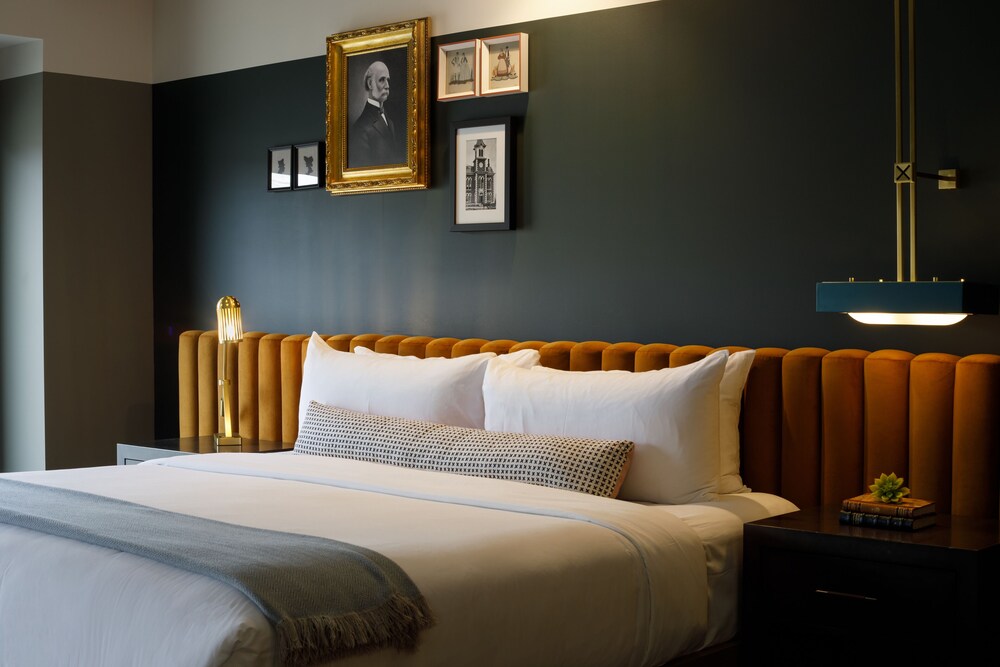 Hotelscom - Deals Discounts For Hotel Reservations From Luxury Hotels To Budget Accommodations