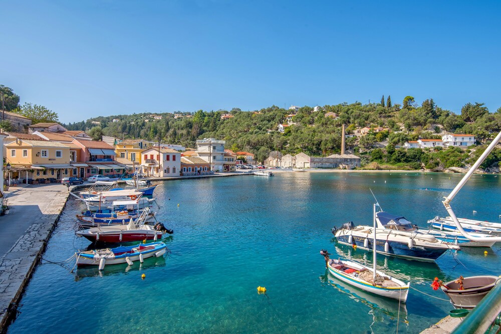 康奈克厄勒克特拉洛格斯全景景观酒店