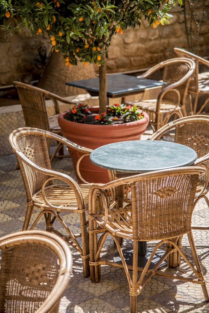 ダール カメリア ティルス の宿泊予約 ホテルズドットコム