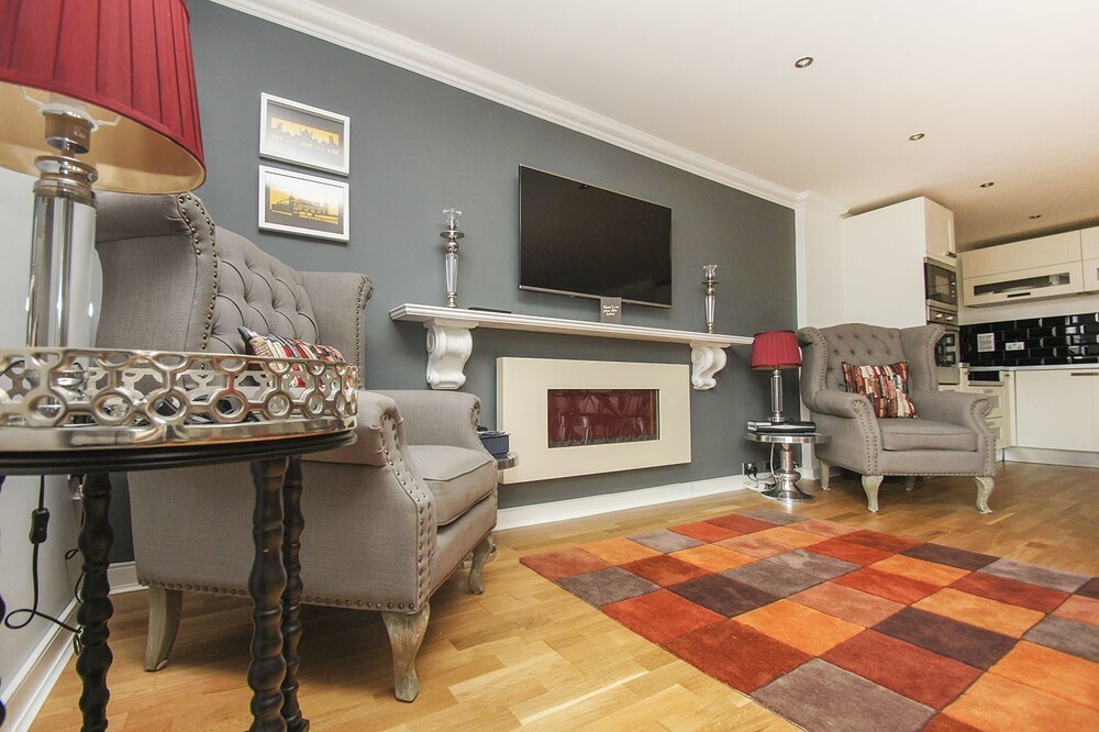 Avalon Balcony Apartment Brighton Info Photos Reviews Book At Hotels Com