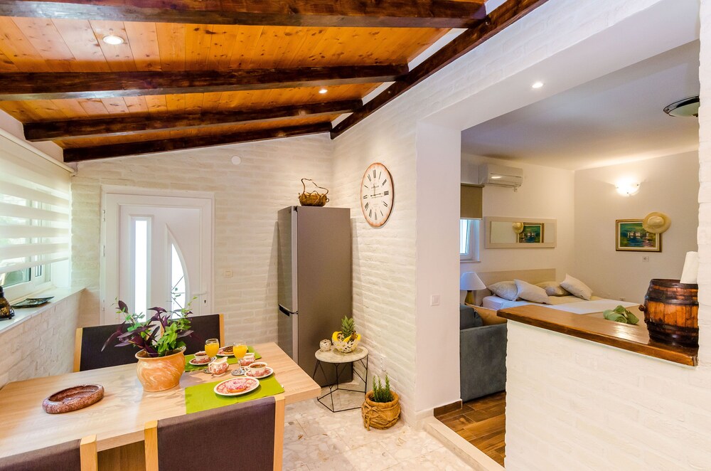 Book Apartments Daniela In Dubrovnik Hotels Com