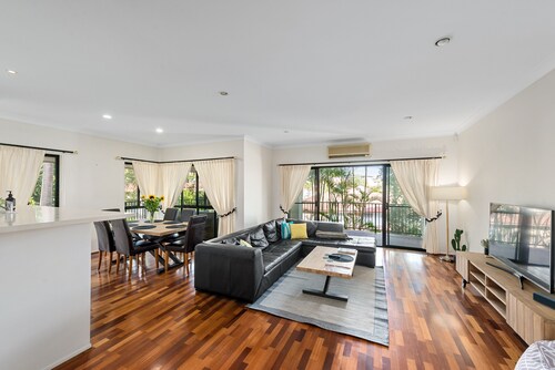 ブリスベン マウント オマニー のホテル 宿泊予約 格安ホテル予約 最安値検索 ホテルズドットコム