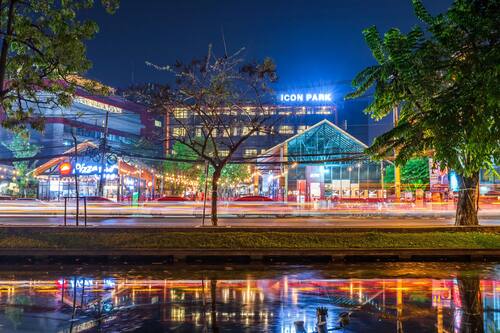 ホテルズドットコム