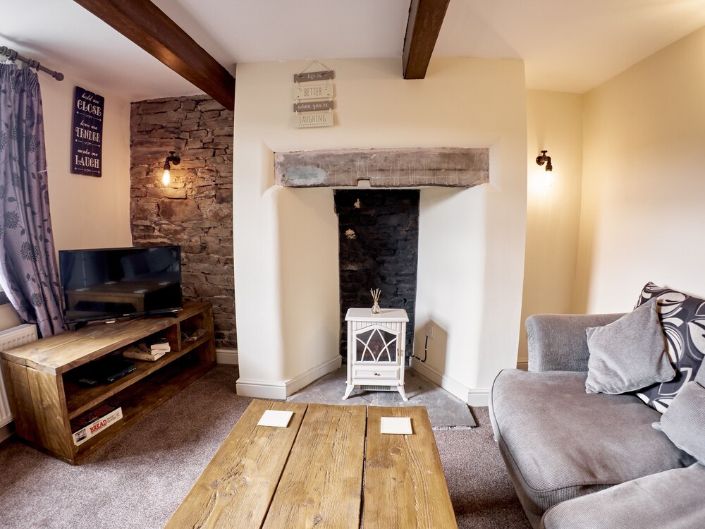 15++ The dog inn belthorn