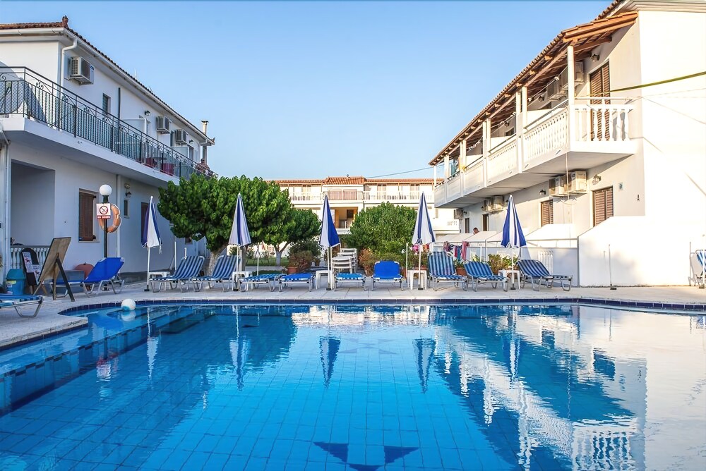 tassia studios laganas