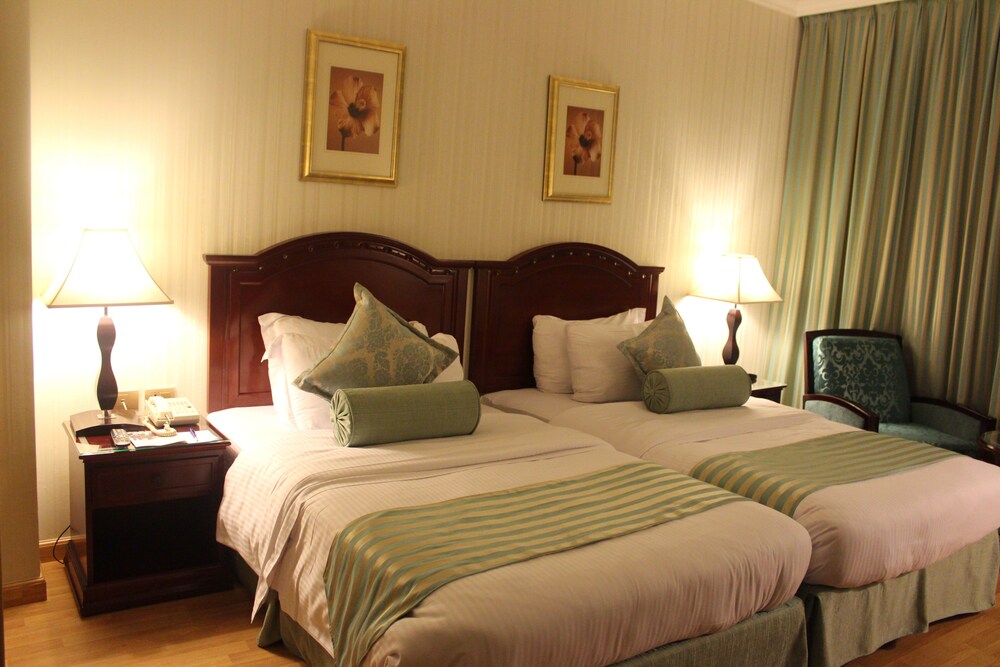 Book Swiss International Al Hamra Dammam In Dammam Hotels Com