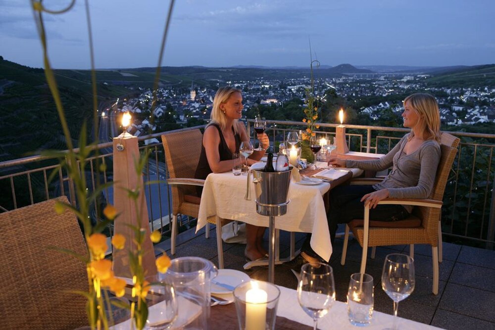Restaurant Hotel Hohenzollern In Bad Neuenahr Ahrweiler Book On Hotels Com