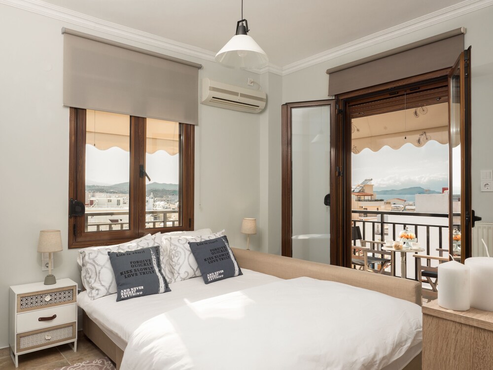 Book Luna Apartments Chania In Chania Hotels Com