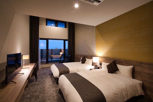 富良野 のファミリー向けホテルの宿泊予約 最安値検索 格安予約 多数の宿泊施設のキャンセル無料 ホテルズドットコム