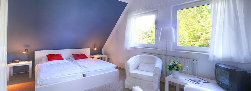 Leibers Galerie Hotel Dersau Book At Hotels Com