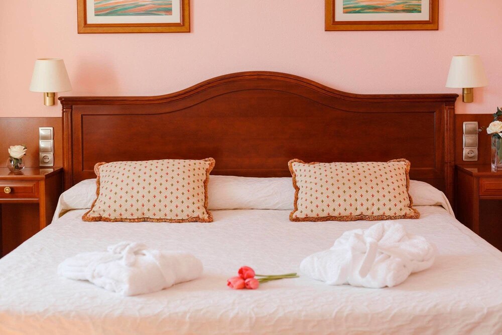 Hotel Restaurante Emilio In Hellin Hotels Com