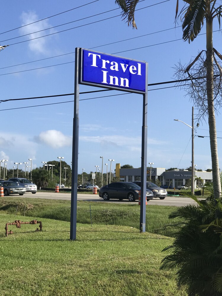 Book Travel Inn In Fort Pierce Hotels Com