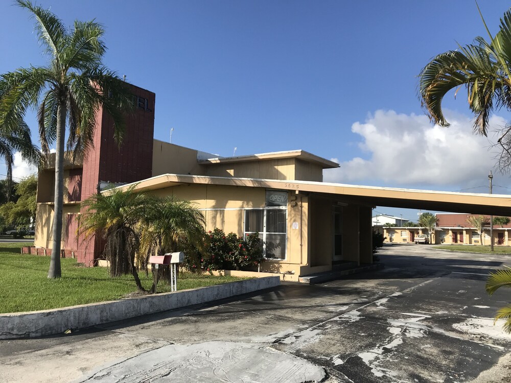 Book Travel Inn In Fort Pierce Hotels Com