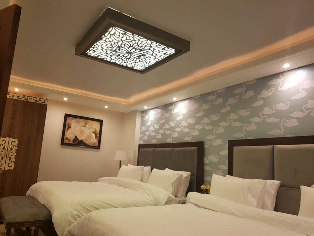 クラウン ロイヤル ホテル ティル ティルス の宿泊予約 ホテルズドットコム