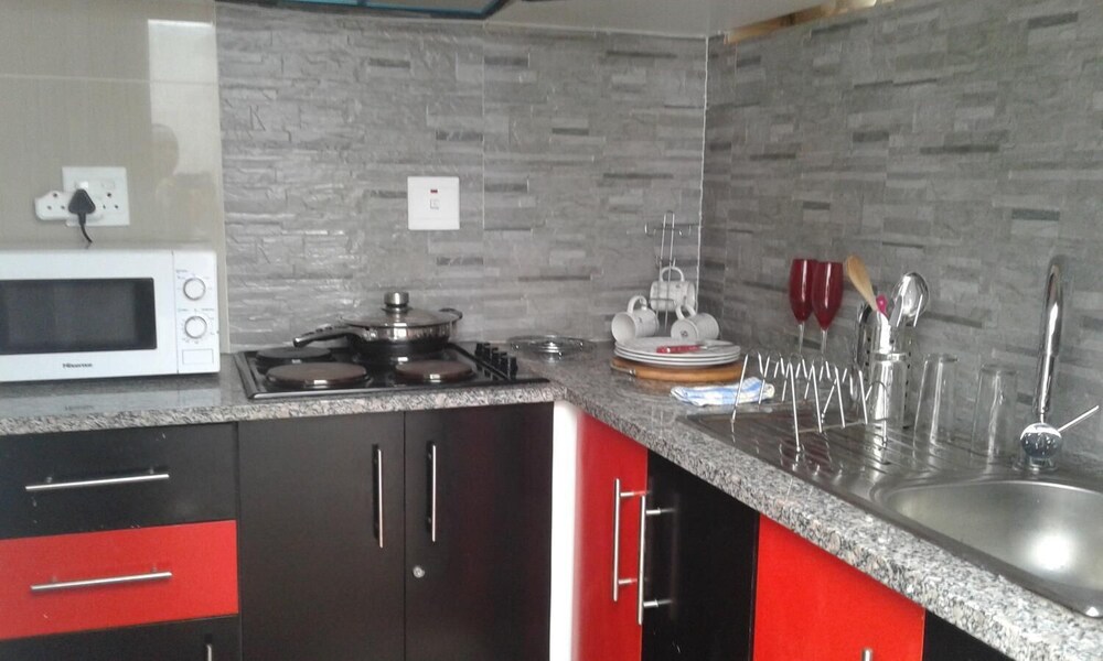 81 On Manor Durban Info Photos Reviews Book At Hotels Com