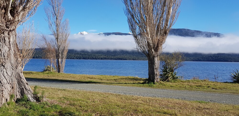 sundaze rise -welcome to a kiwi slice of heaven-warm spacious 2