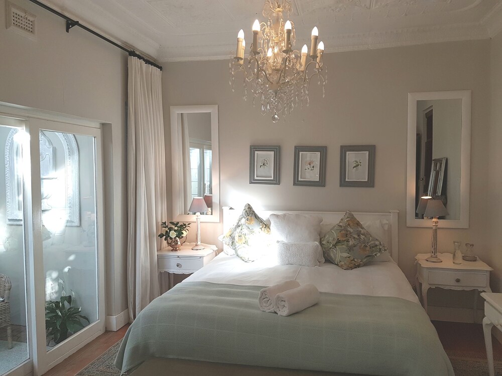 法国区帕克赫斯特酒店