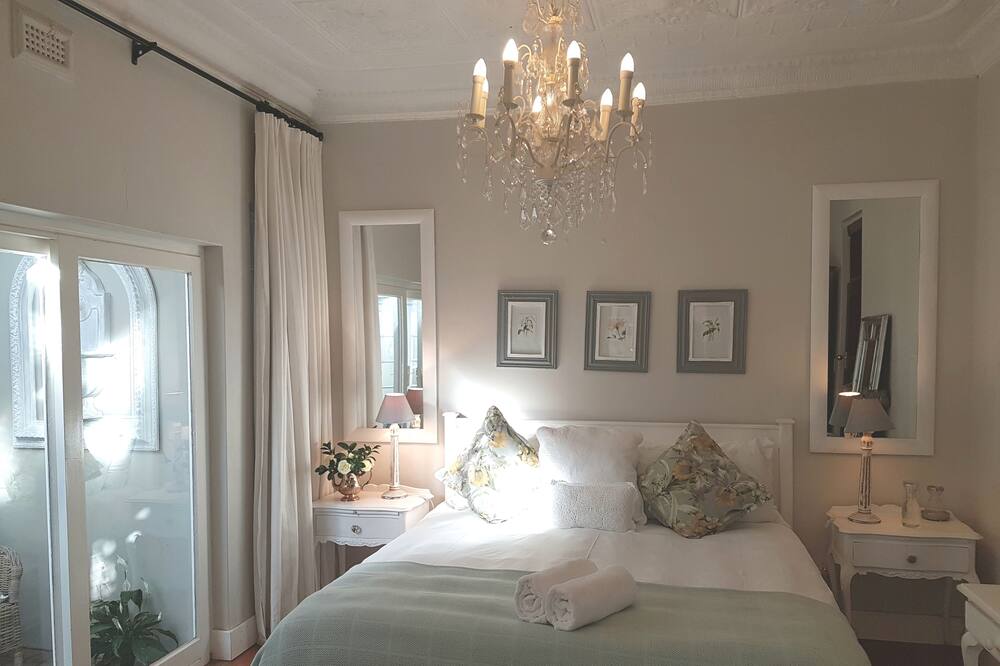 法国区帕克赫斯特酒店