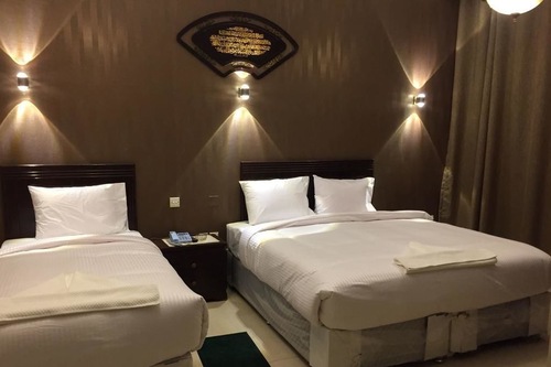 https ar hotels com ho1061885696 fndq taj nayf hwtl dby alamarat al rbyt almthdt