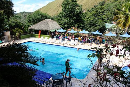 https es hotels com ho1065724576 hosteria rio escondido san jeronimo colombia