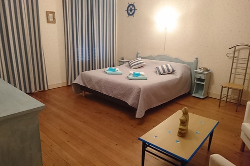 Book Joyeux Reveil In Courseulles Sur Mer Hotels Com Book Joyeux Reveil In Courseulles Sur Mer Hotels Com