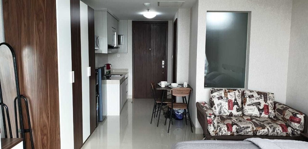 Book Exclusive Stay In U Residence 2 In Curug Hotels Com