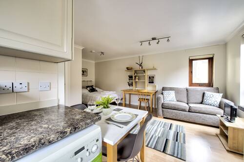 スタニング スタジオ アパートメント ディーン ビレッジ 駐車場 エディンバラ の宿泊予約 ホテルズドットコム スタニング スタジオ アパートメント ディーン ビレッジ 駐車場 エディンバラ の宿泊予約 ホテルズドットコム