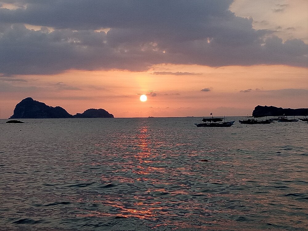 Book Prince Ludwig Beach Resort In San Antonio Hotels Com