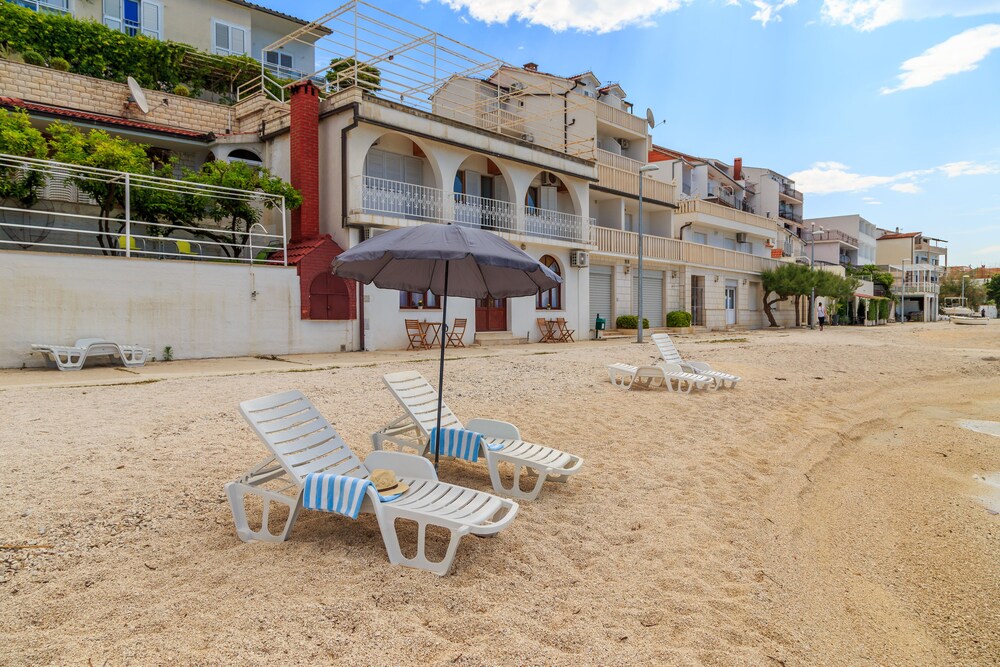 Book Ante Apartments In Podstrana Hotels Com