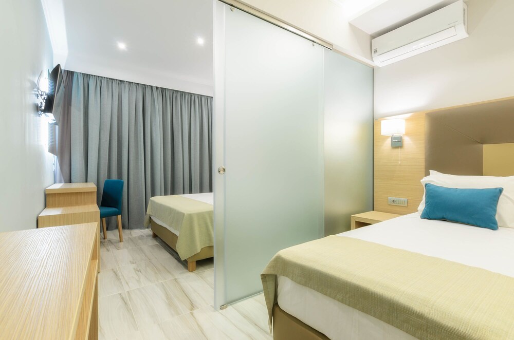 karras grande hotel zante