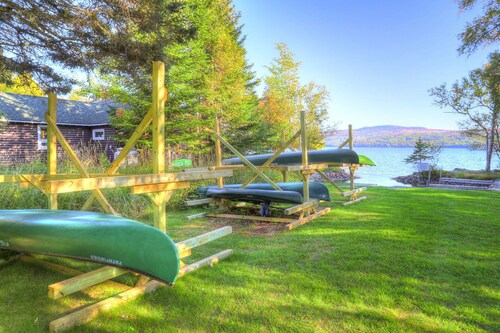 Top Pet Friendly Hotels In Rangeley Maine Hotelscom
