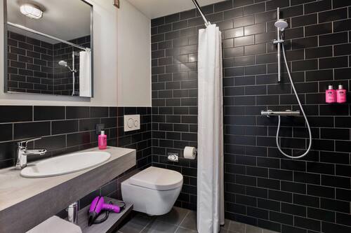 Book Moxy Frankfurt Airport Kelsterbach In Kelsterbach Hotels Com Book Moxy Frankfurt Airport Kelsterbach In Kelsterbach Hotels Com