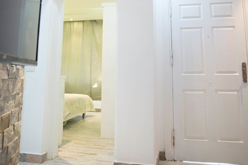 https ar hotels com ho1099025824 shqt mn ghrft nwm wahdt m hmam sbaht fy dyb byrbl shrm alshykh msr