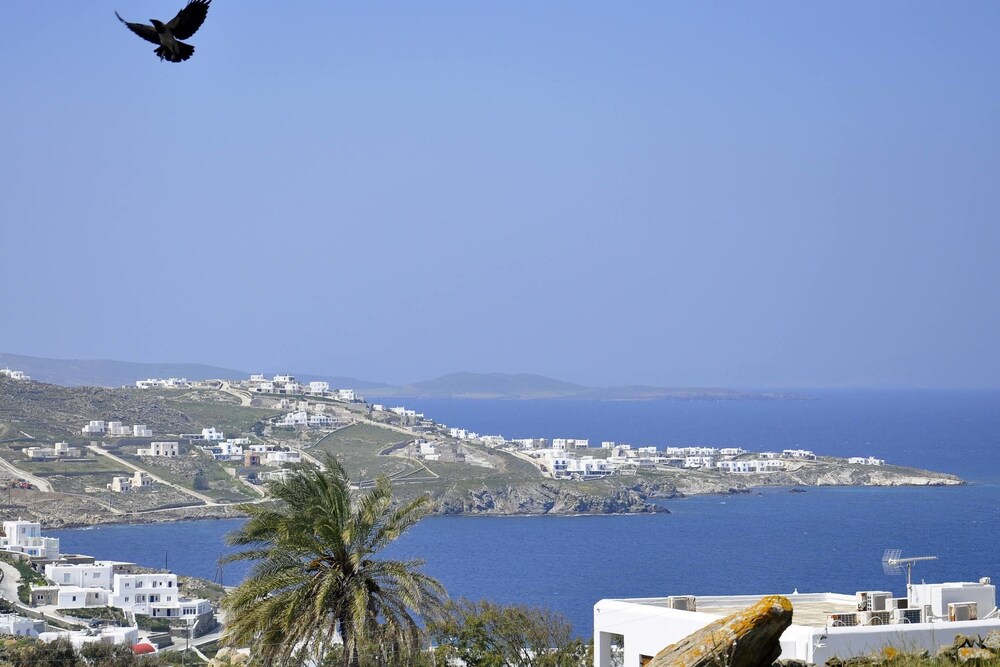 book private vacation home near mykonos new port in mykonos hotels com
