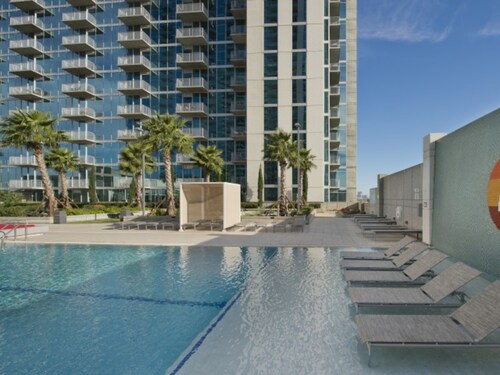 15 Closest Hotels To Nrg Park In Houston Hotels Com