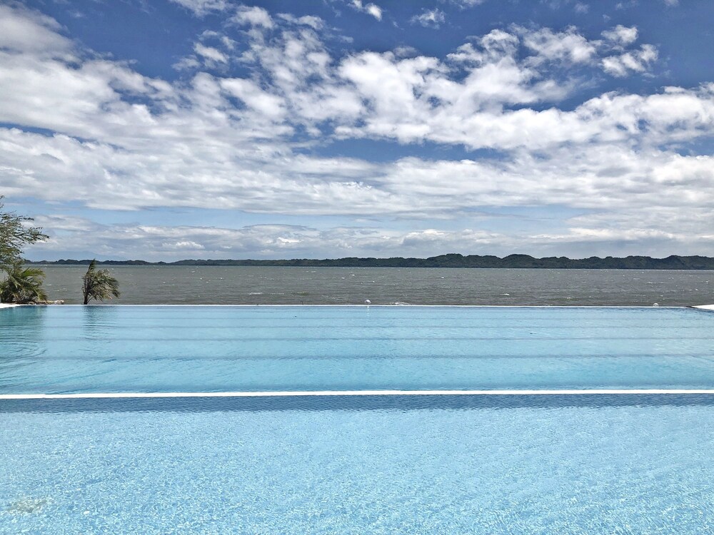 Hotels Com Deals Discounts For Hotel Reservations From Luxury Hotels To Budget Accommodations