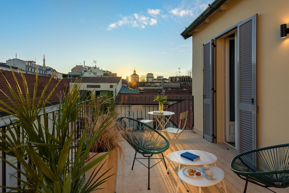 天鹅绒灰精品酒店