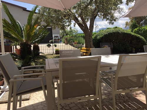 フラニェート ラバーテ のホテル 宿泊予約 格安ホテル予約 最安値検索 ホテルズドットコム 多数の宿泊施設のキャンセル無料