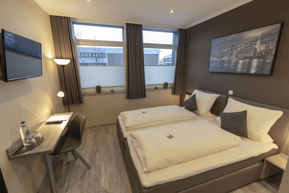 メイ ホテル オスナブリュック の宿泊予約 ホテルズドットコム