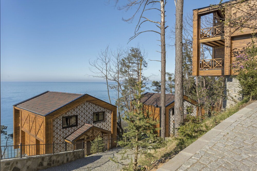 hancioglu orman evleri ve hotel surmene book at hotels com