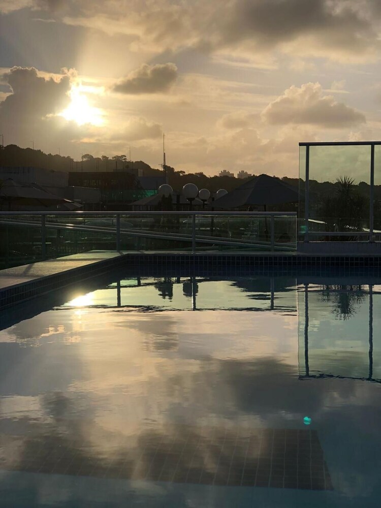 flat beira mar blue sunset