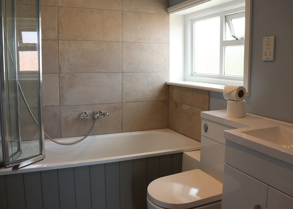 The White Horse Hotel Leiston Info Photos Reviews Book At Hotels Com