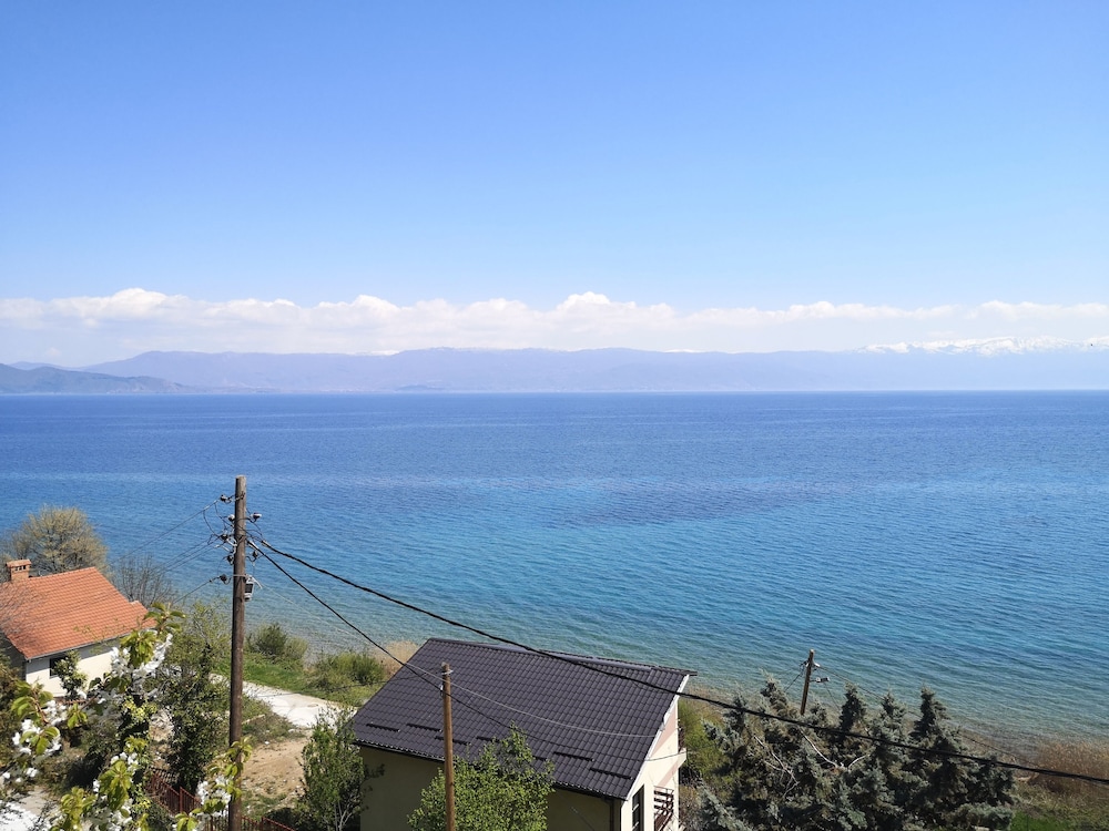 Book Villa Eros Apartments In Struga Hotels Com