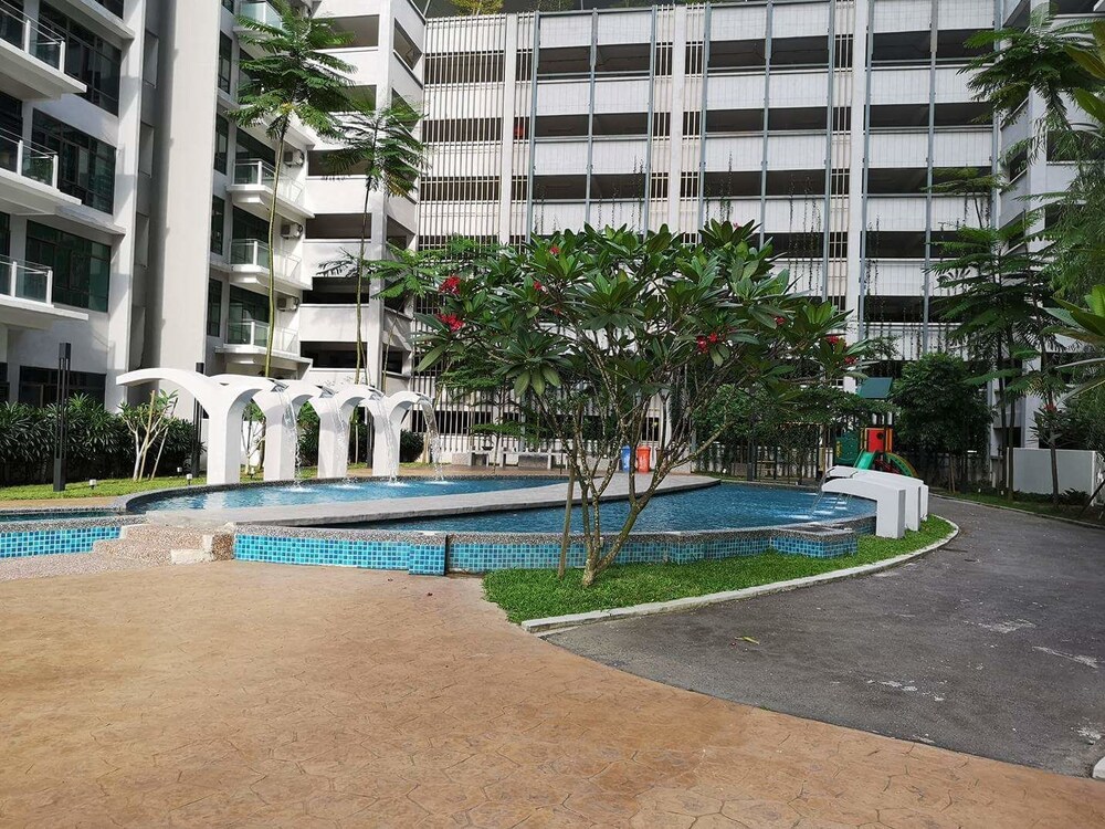 Book Parc Regency Serviced Apartment In Taman Saujana Hotels Com