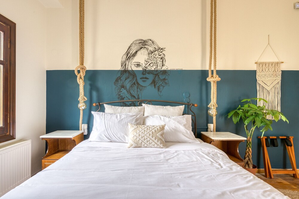 Book Selina Woodstock in Woodstock  Hotels.com