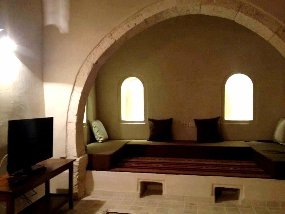 احجز إيدن سليم في جربة ميدون قارن أسعار الفنادق في جربة ميدون