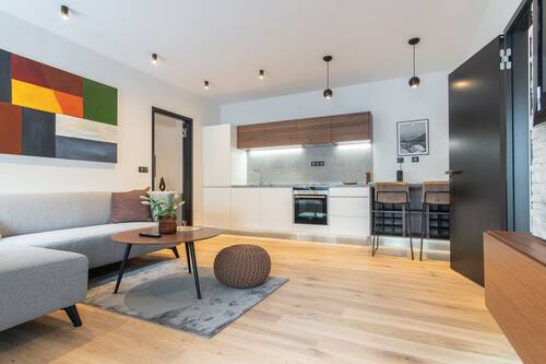 احجز مودرن ديزاين نير أندل باي إيزي بد آند بريكفاست في براغ قارن أسعار الفنادق في براغ