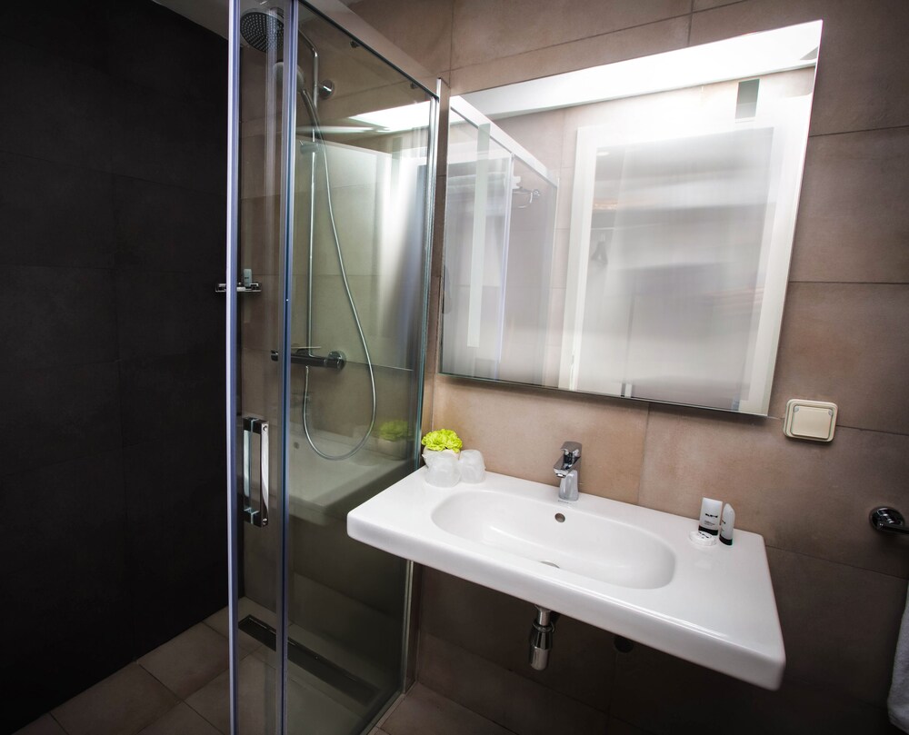 Book Onomo Hotel Casablanca Airport In Nouaceur Hotels Com