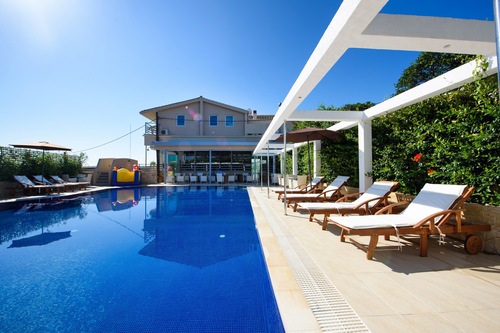 Angelo Del Arte Estate In Korfu Hotels Com