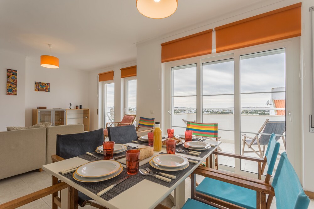 最棒之家酒店 27 号 - 贝里亚尔海滩复合式房屋